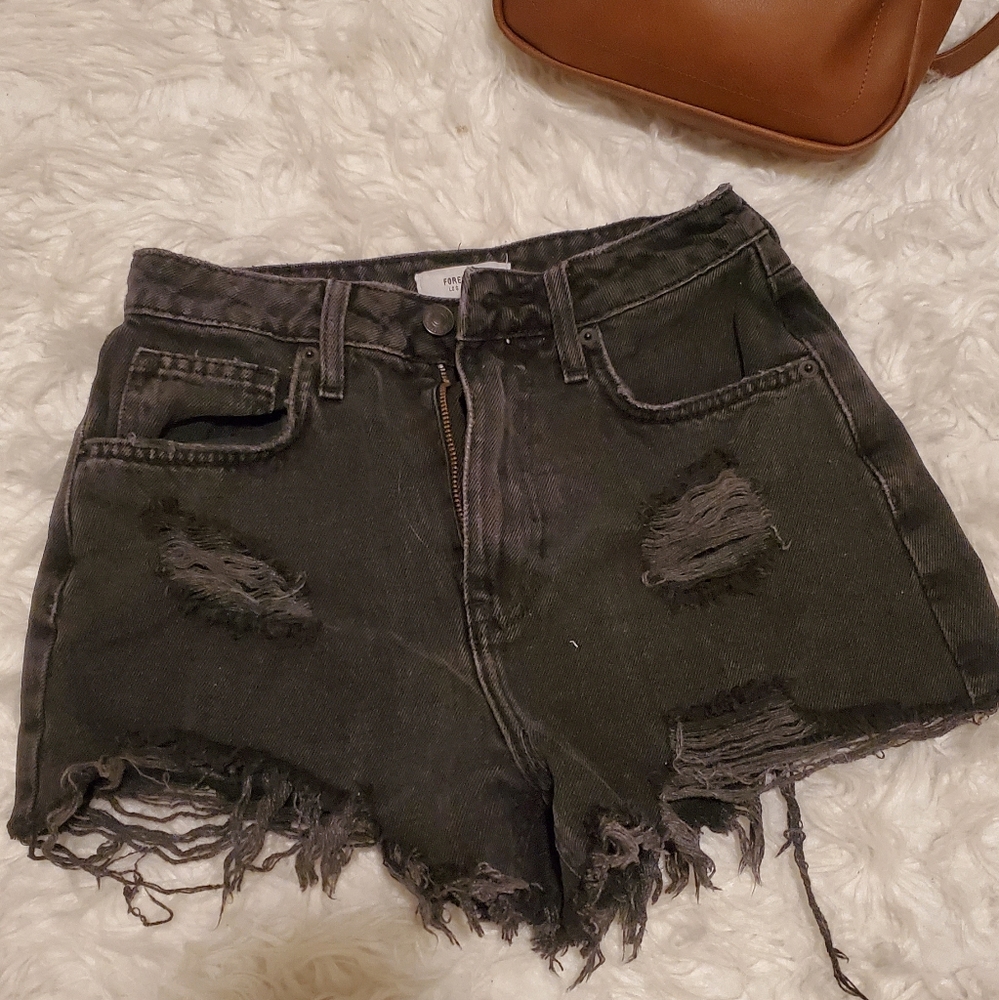 Black Forever 21 shorts. Size 26.